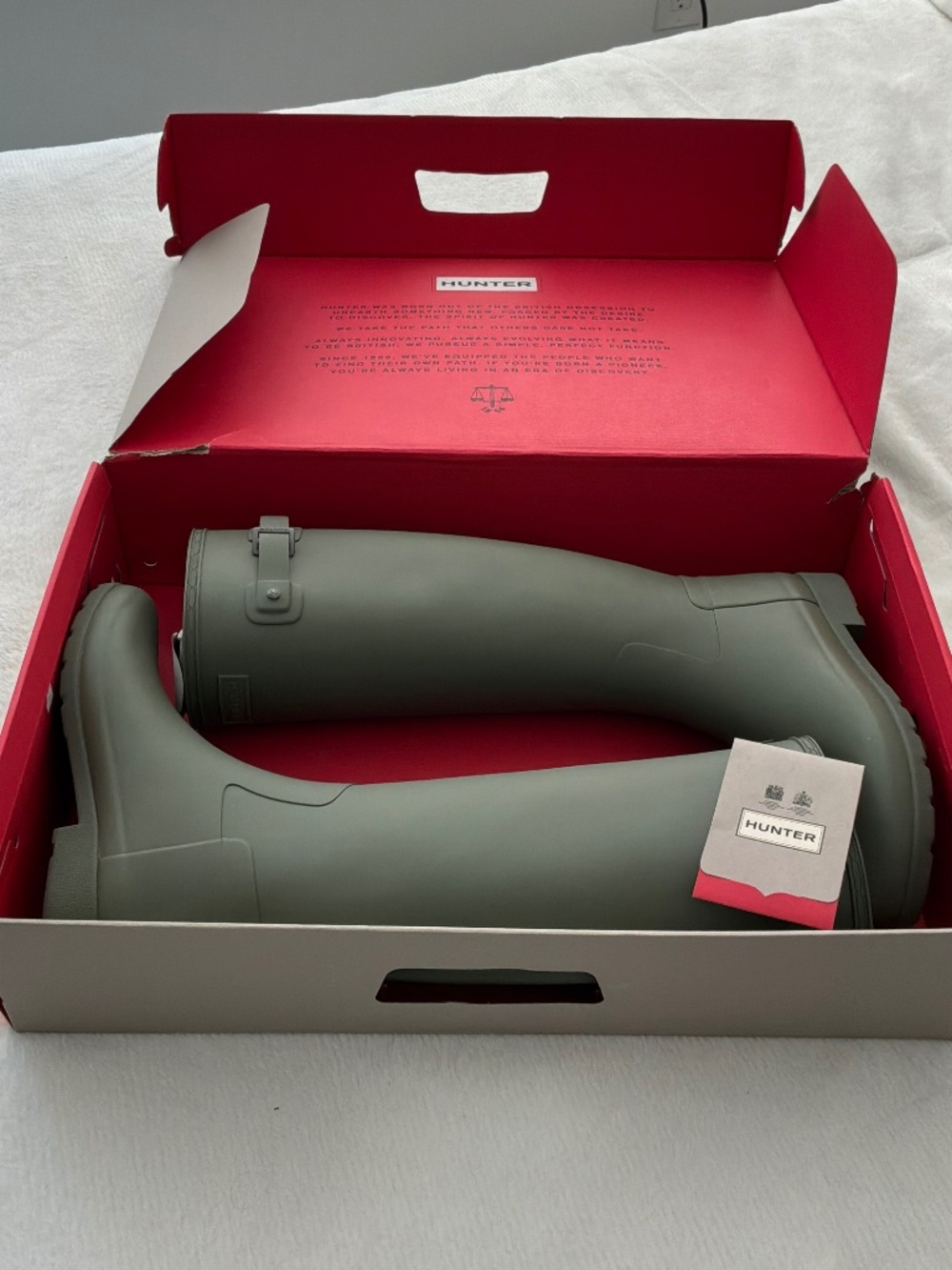 Hunter Original Refined Tall Waterproof Rain Boots - Matte Green with Box